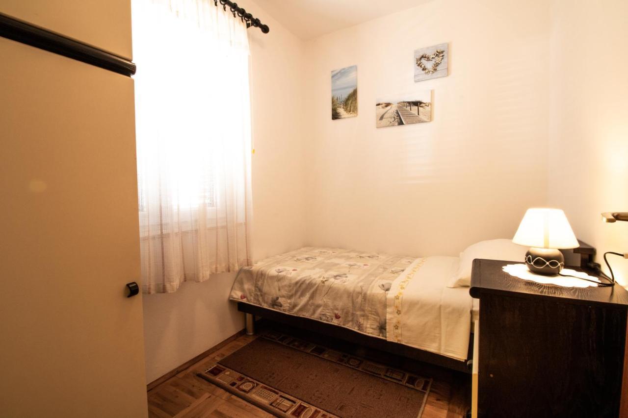 Apartment Mario With Terrace And Sea View Baška Εξωτερικό φωτογραφία